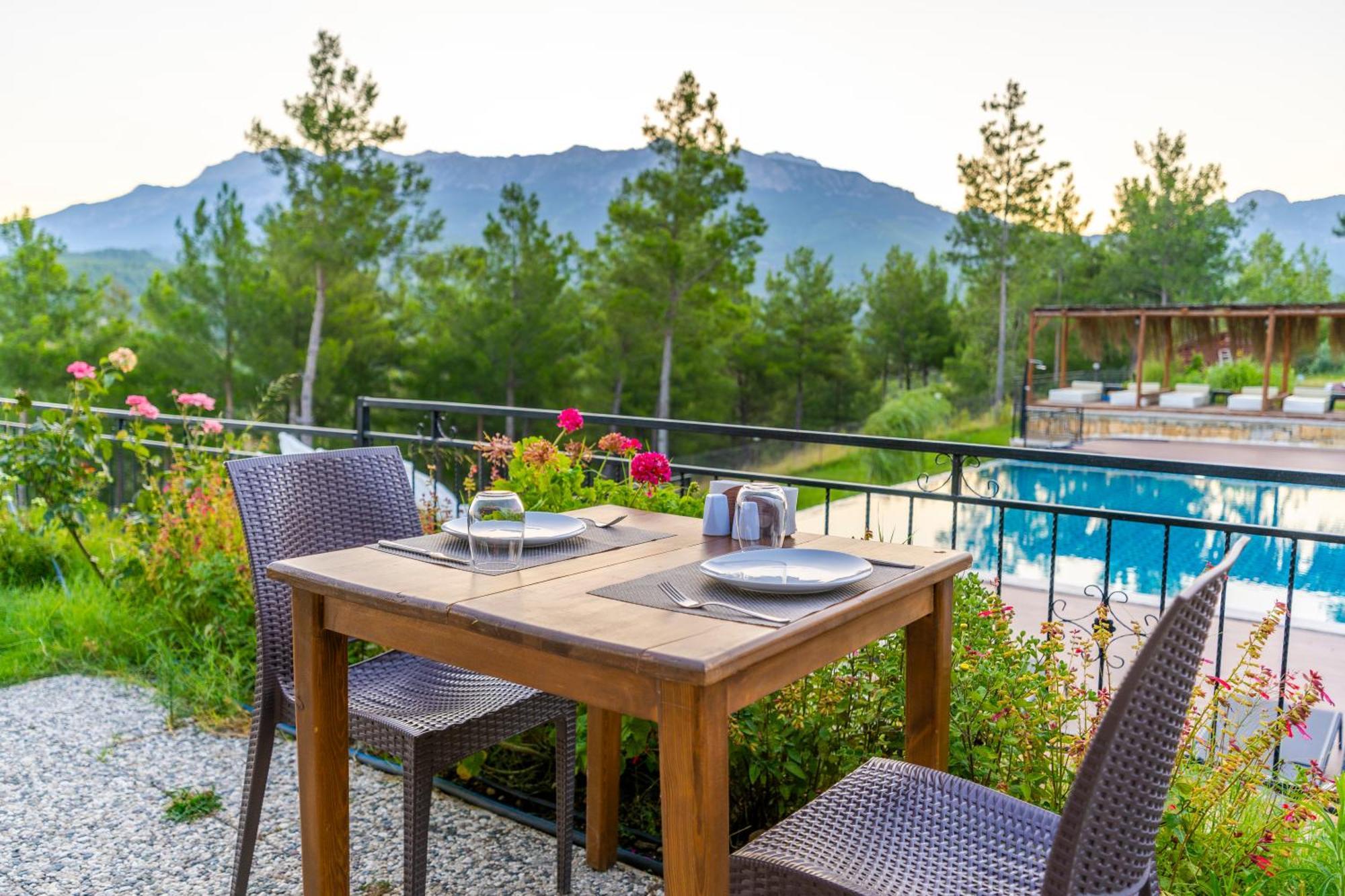 Maison Green Hill Hobbit Villas & Boutique Hotel Antalya Luaran gambar