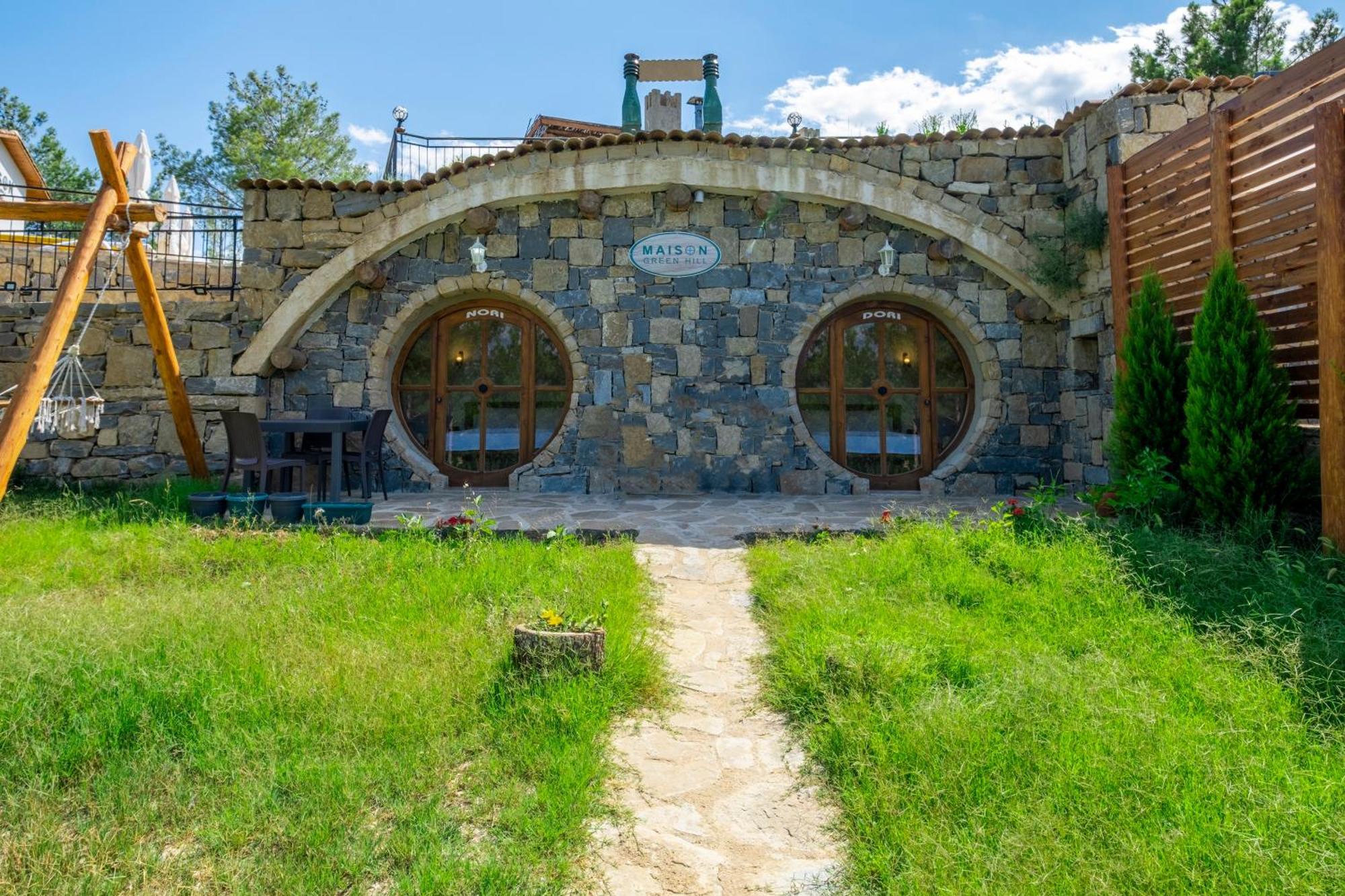 Maison Green Hill Hobbit Villas & Boutique Hotel Antalya Luaran gambar
